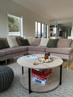 Waikanae Beach Abode